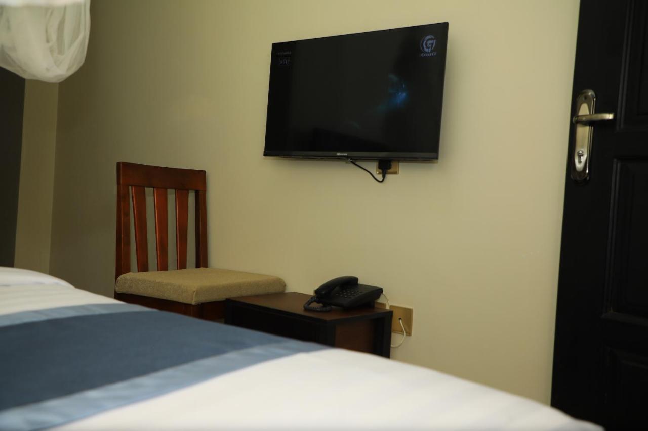 Galaxy Motel Kampala Exteriör bild