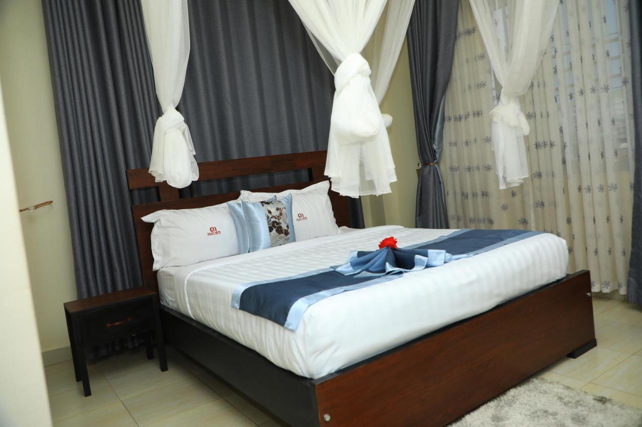 Galaxy Motel Kampala Exteriör bild